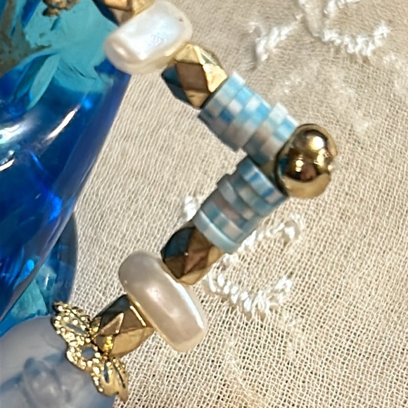 Heishi Disc Beads with Gold accents Bracelet - Picture 6 of 7